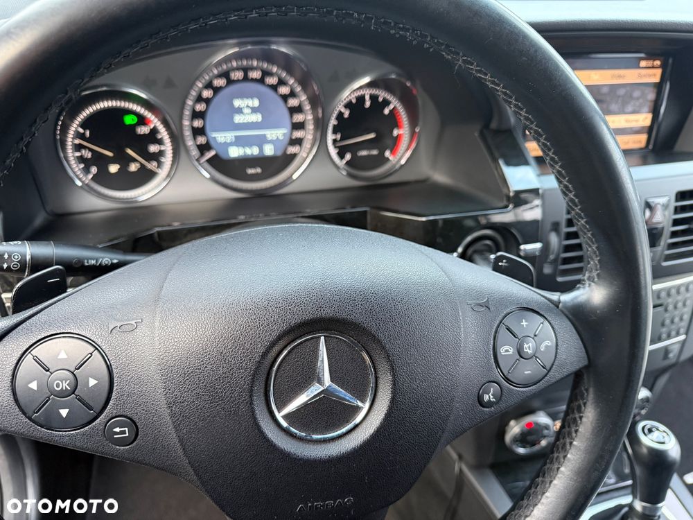 Mercedes-Benz GLK 200 CDI (BlueEFFICIENCY) 7G-TRONIC - 19