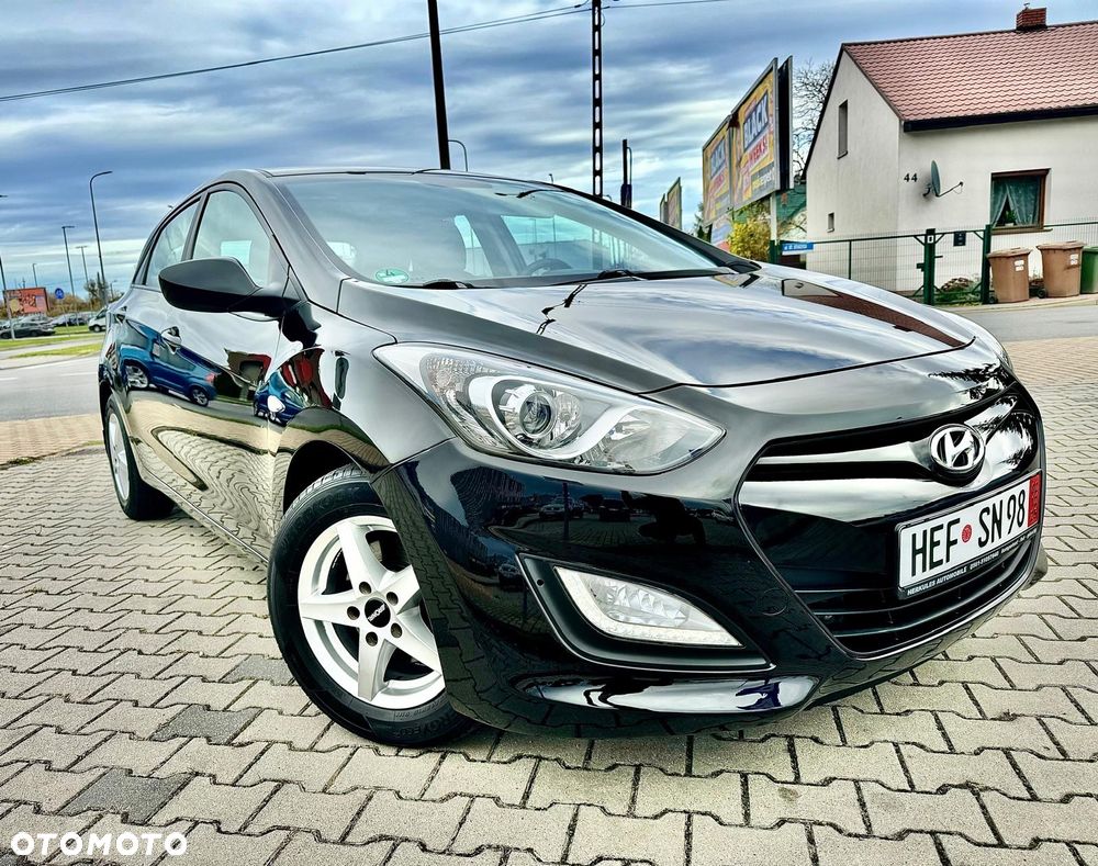 Hyundai i30 1.4 Premium - 17
