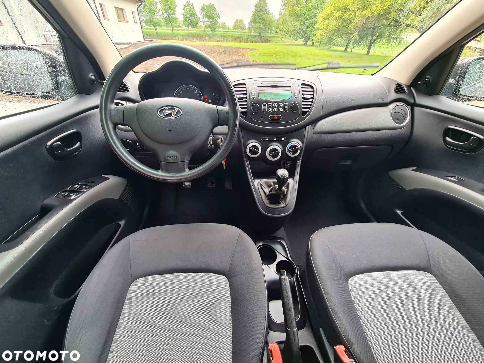 Hyundai i10 1.1 - 12