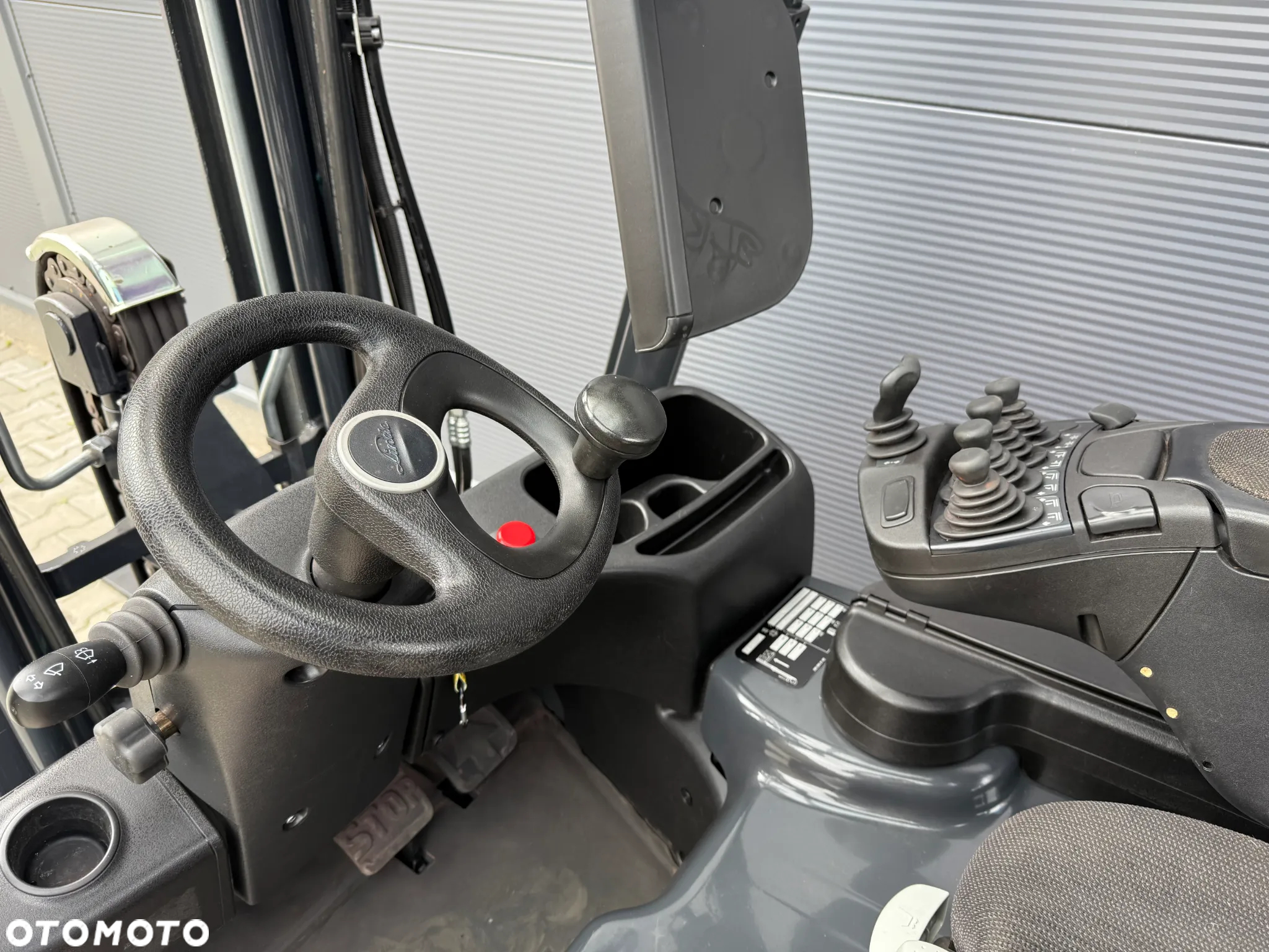 Linde E16-02 - 7