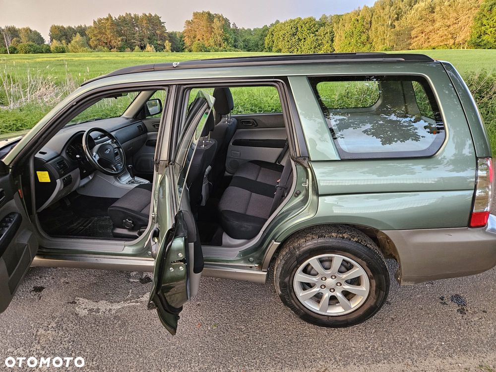 Subaru Forester 2.0 XC Celebration - 4