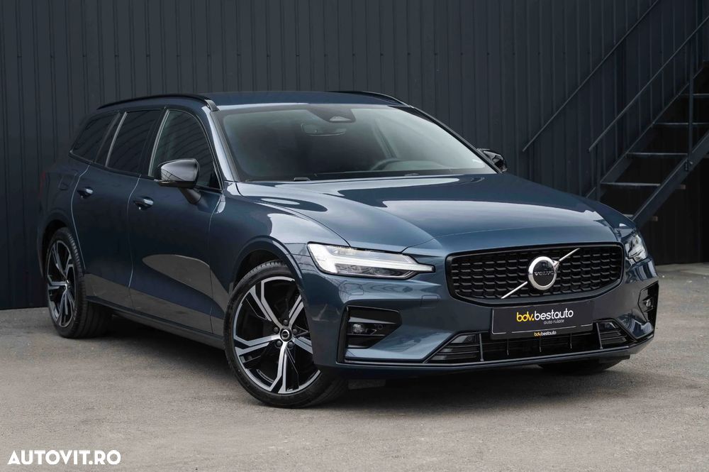 Volvo V60 B4 MHEV AT Ultimate Dark - 21