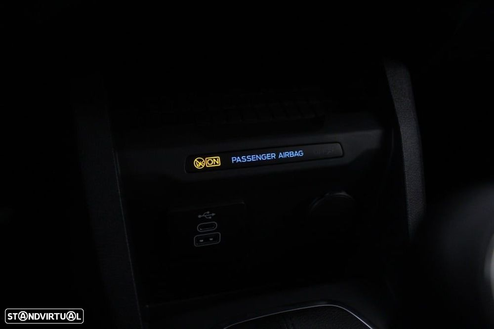 Ford Tourneo Courier 1.0 EcoBoost Active - 32