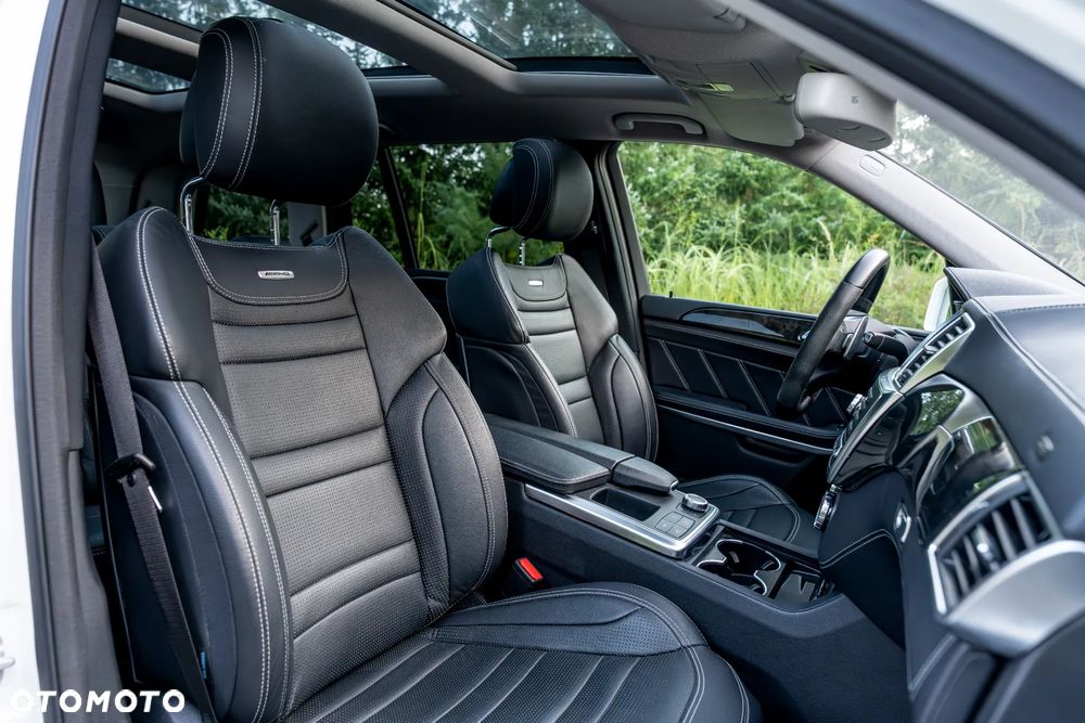 Mercedes-Benz GL 63 AMG 4Matic AMG Speedshift Plus 7G-TRONIC - 26