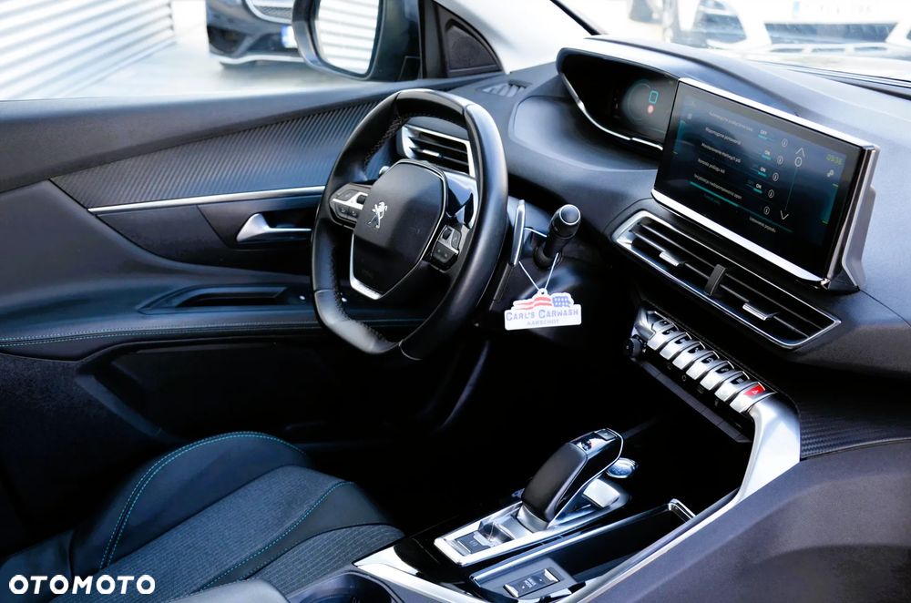 Peugeot 3008 1.6 PureTech Hybrid PHEV Allure S&S EAT8 - 16