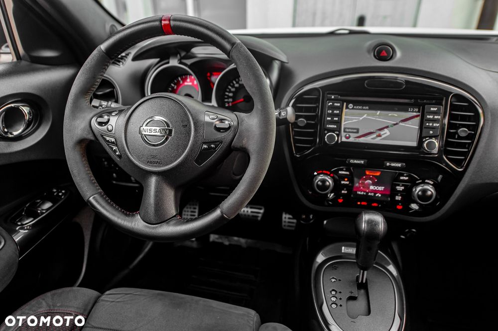 Nissan Juke 1.6 DIG-T ALL-MODE 4x4i Xtronic Nismo RS - 17