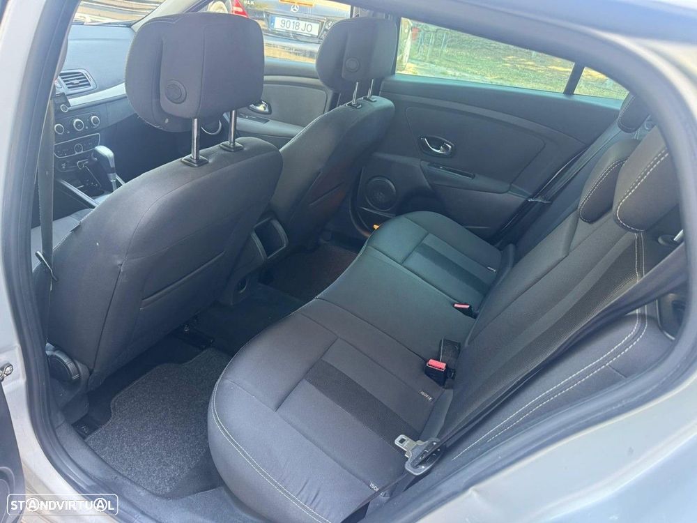 Renault Mégane Sport Tourer 1.5 dCi Dynamique S EDC - 16