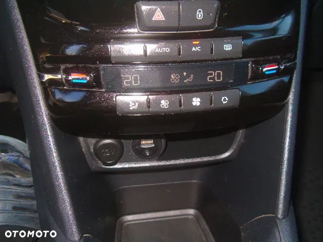 Peugeot 208 1.4 VTi Active - 25