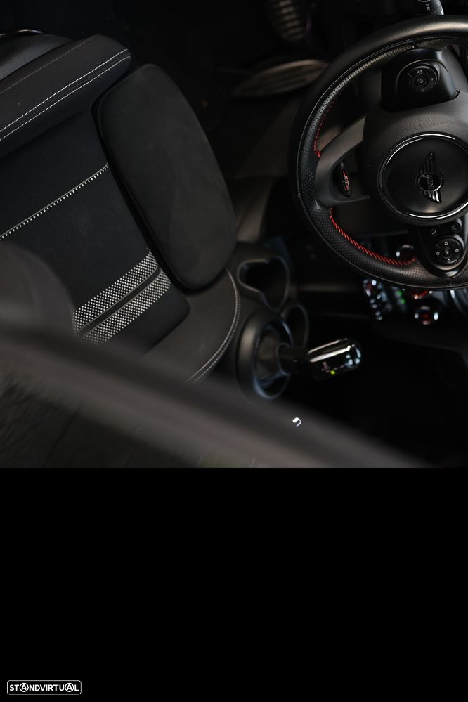 MINI 3 Portas Cooper S Aut. - 20