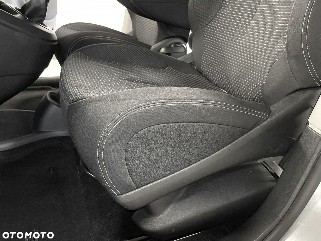 Citroën C4 Grand Picasso - 12