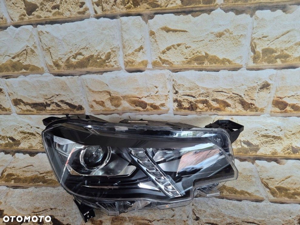 Reflektor Przód strona prawa Peugeot Partner III 90146218 rifter - 3