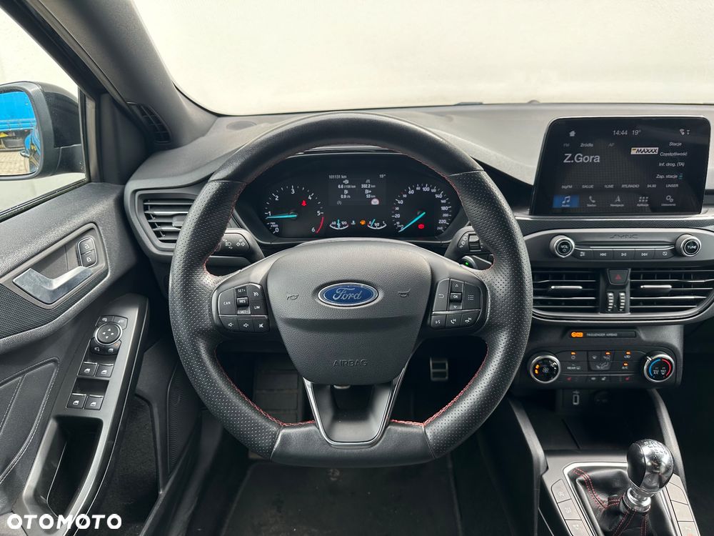 Ford Focus 2.0 EcoBlue ST-Line - 19