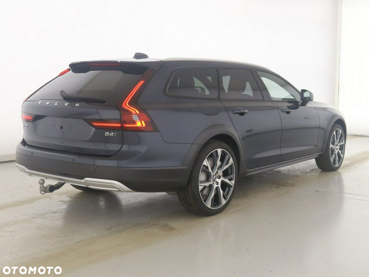 Volvo V90 Cross Country B4 D AWD Ultimate - 2