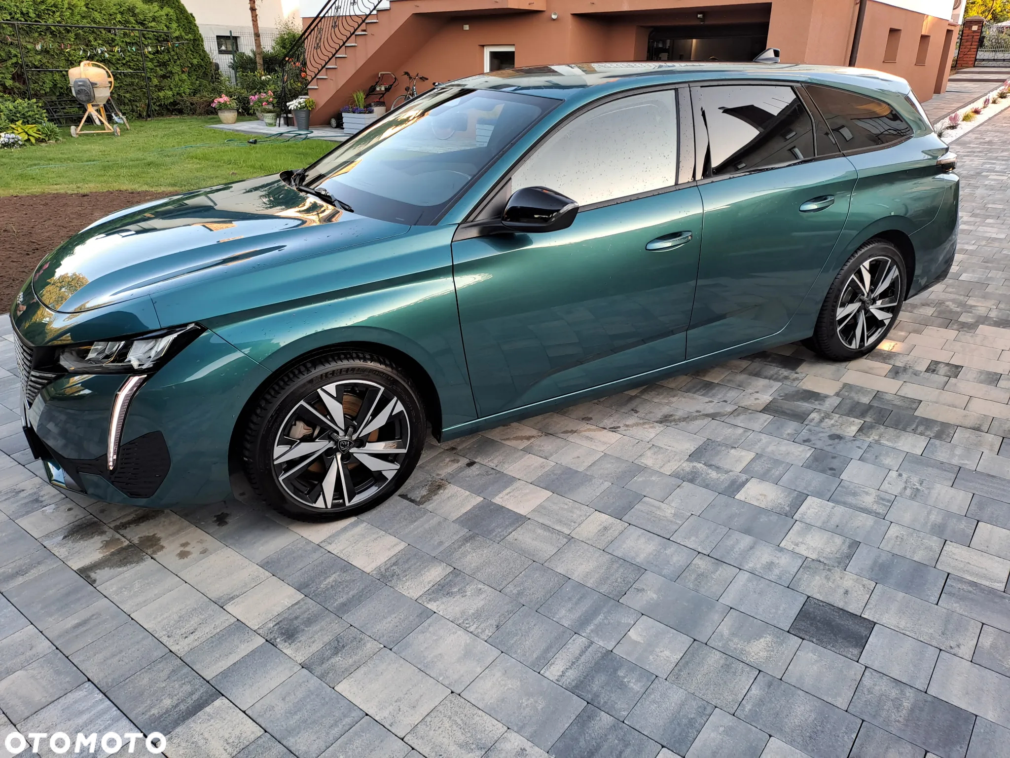 Peugeot 308 1.2 PureTech Allure Pack S&S - 2