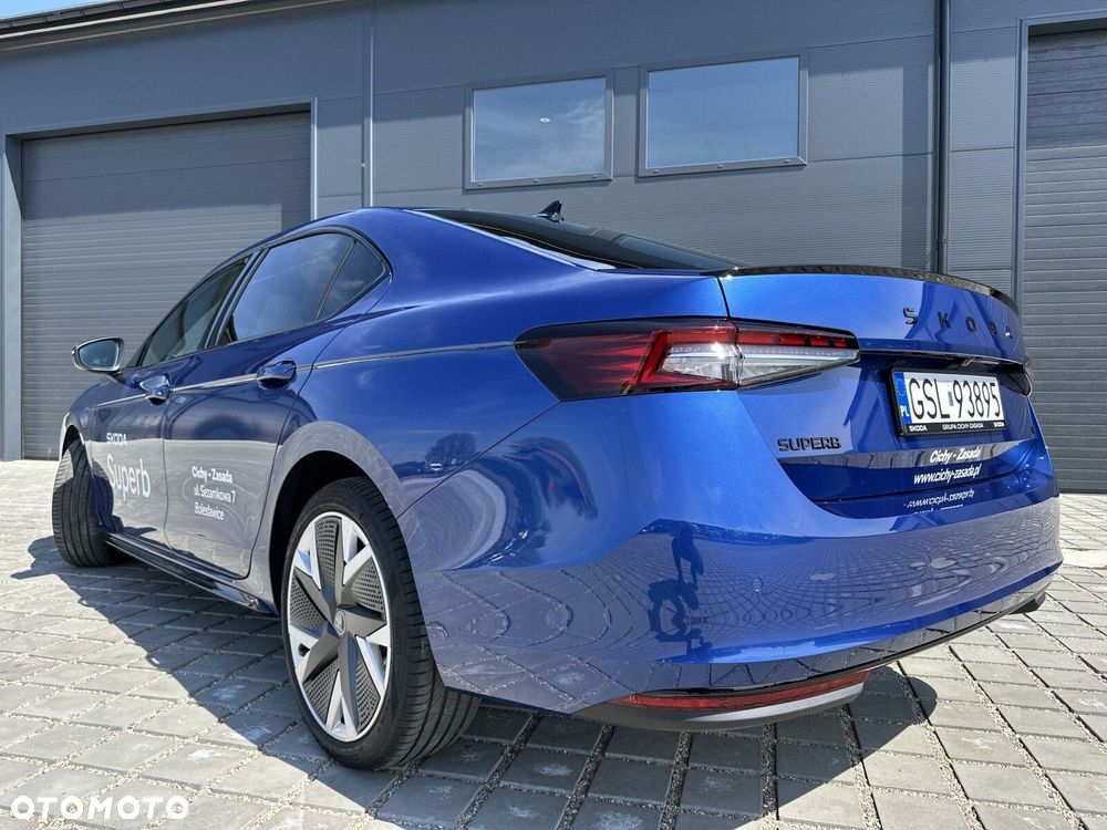 Skoda Superb 1.5 TSI Plug-in Hybrid Sportline DSG - 36
