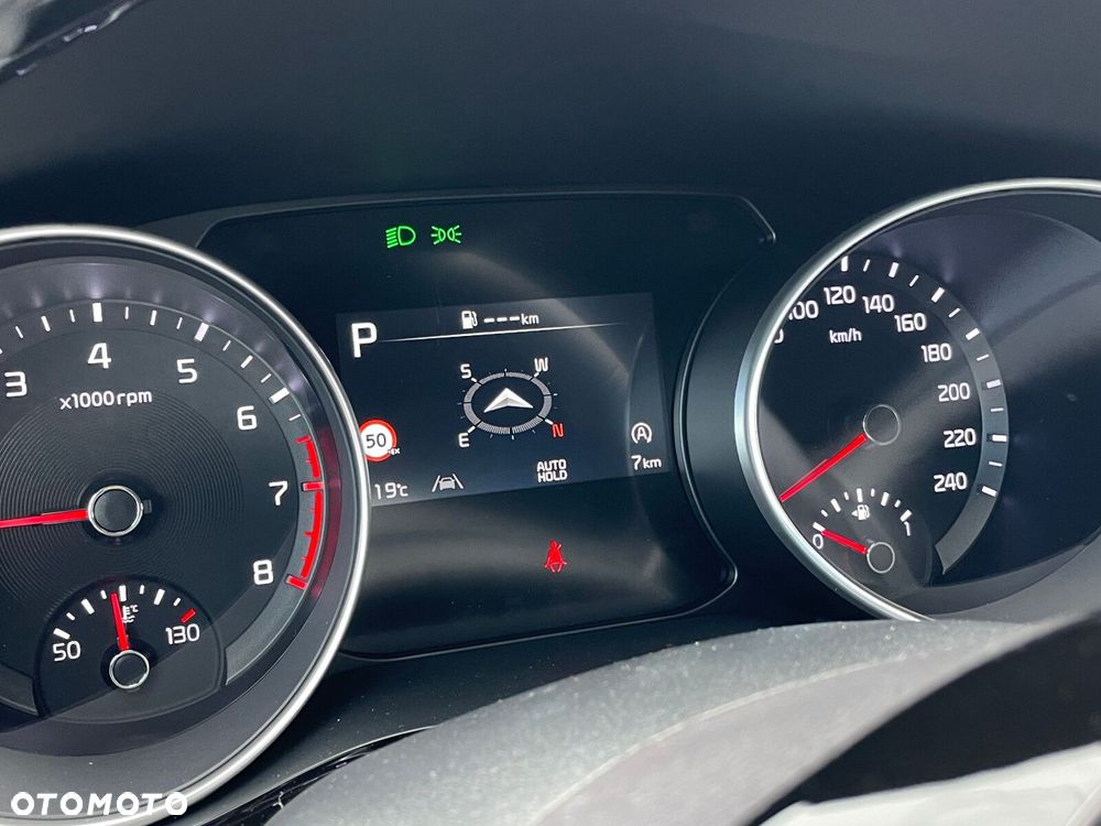 Kia XCeed 1.6 T-GDI Tribute DCT - 28