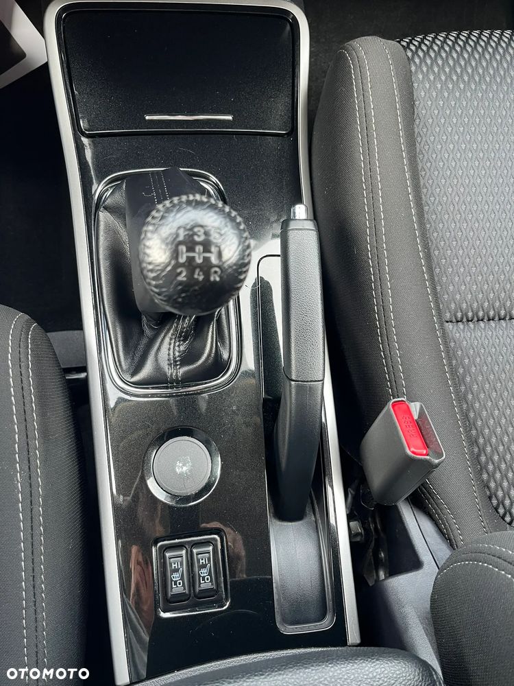 Mitsubishi Outlander 2.0 2WD Edition - 14
