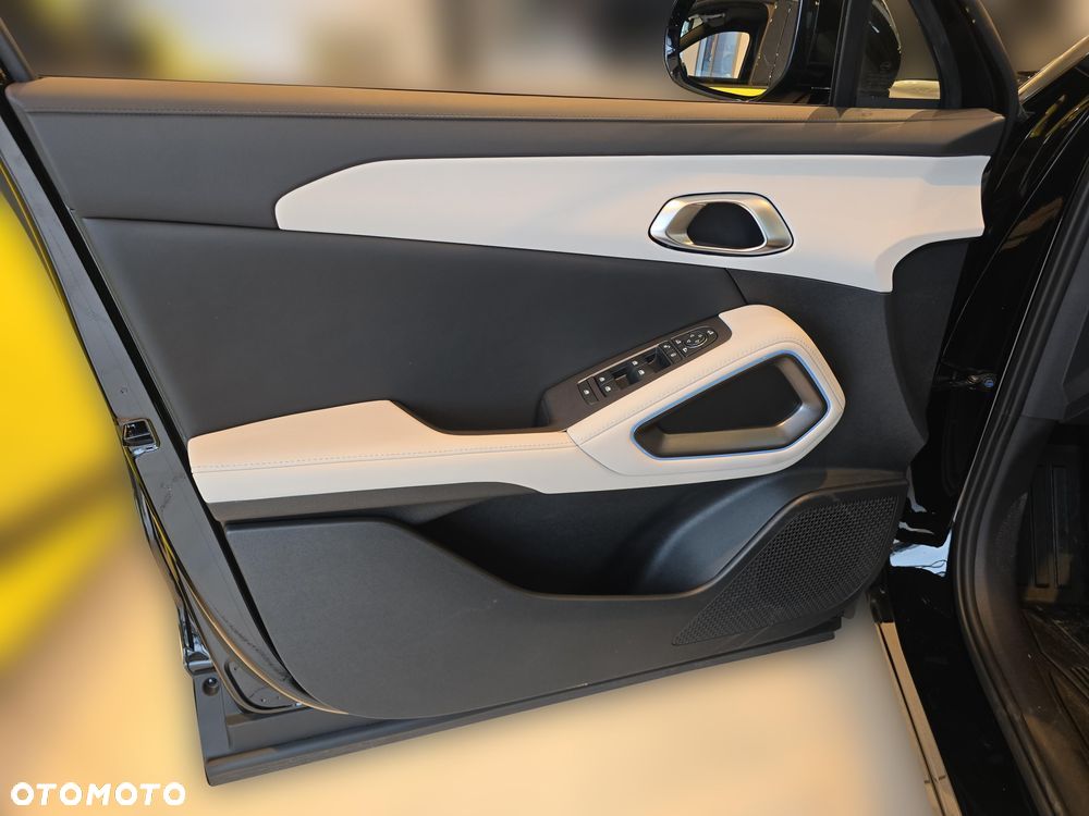 BYD Atto 2 DM-i Boost - 11