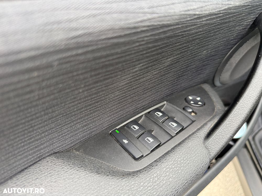 BMW X1 - 12