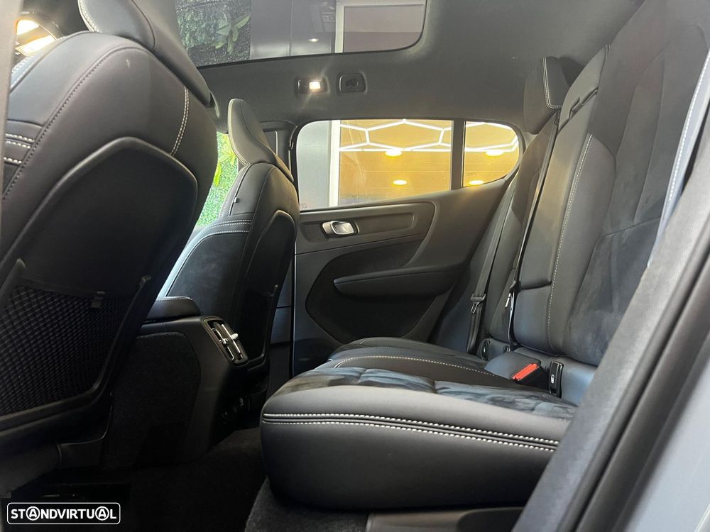 Volvo C40 Recharge Twin Ultimate - 12