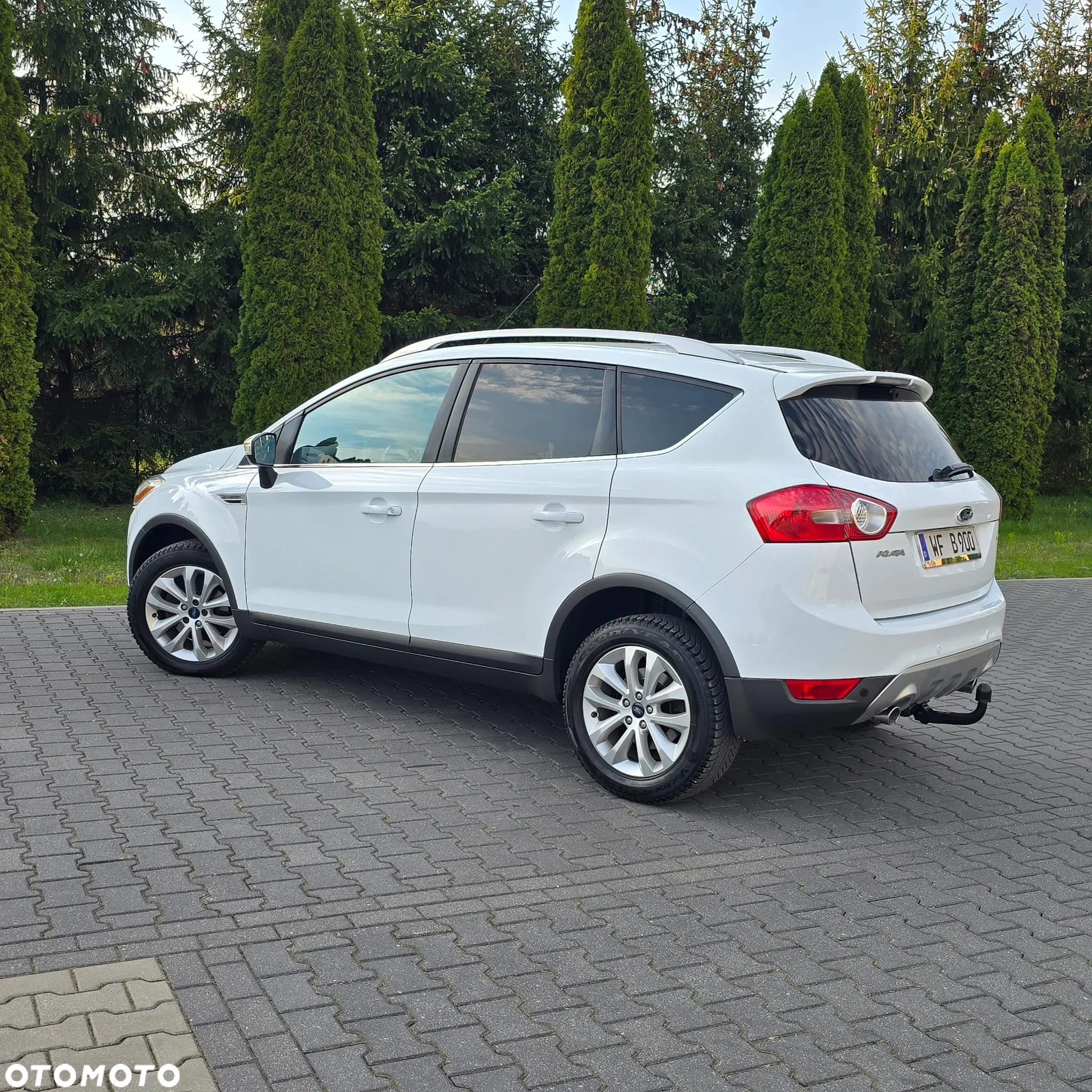 Ford Kuga 2.0 TDCi FWD Titanium - 11