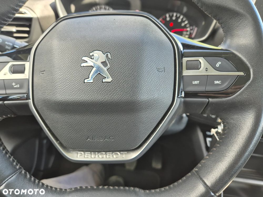 Peugeot 208 PureTech 75 Allure - 25