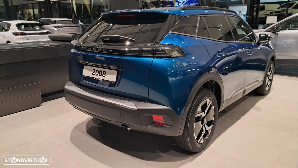 Peugeot 2008 1.2 PureTech Allure - 3