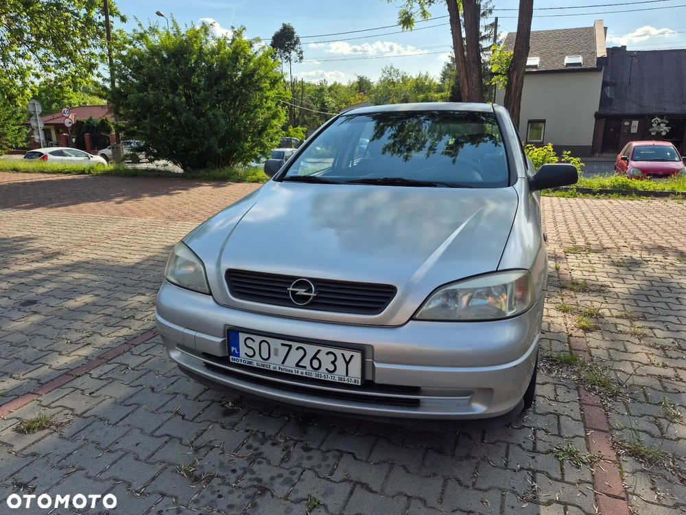 Opel Astra - 1