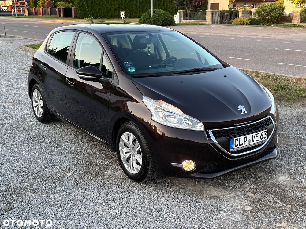 Peugeot 208 - 2