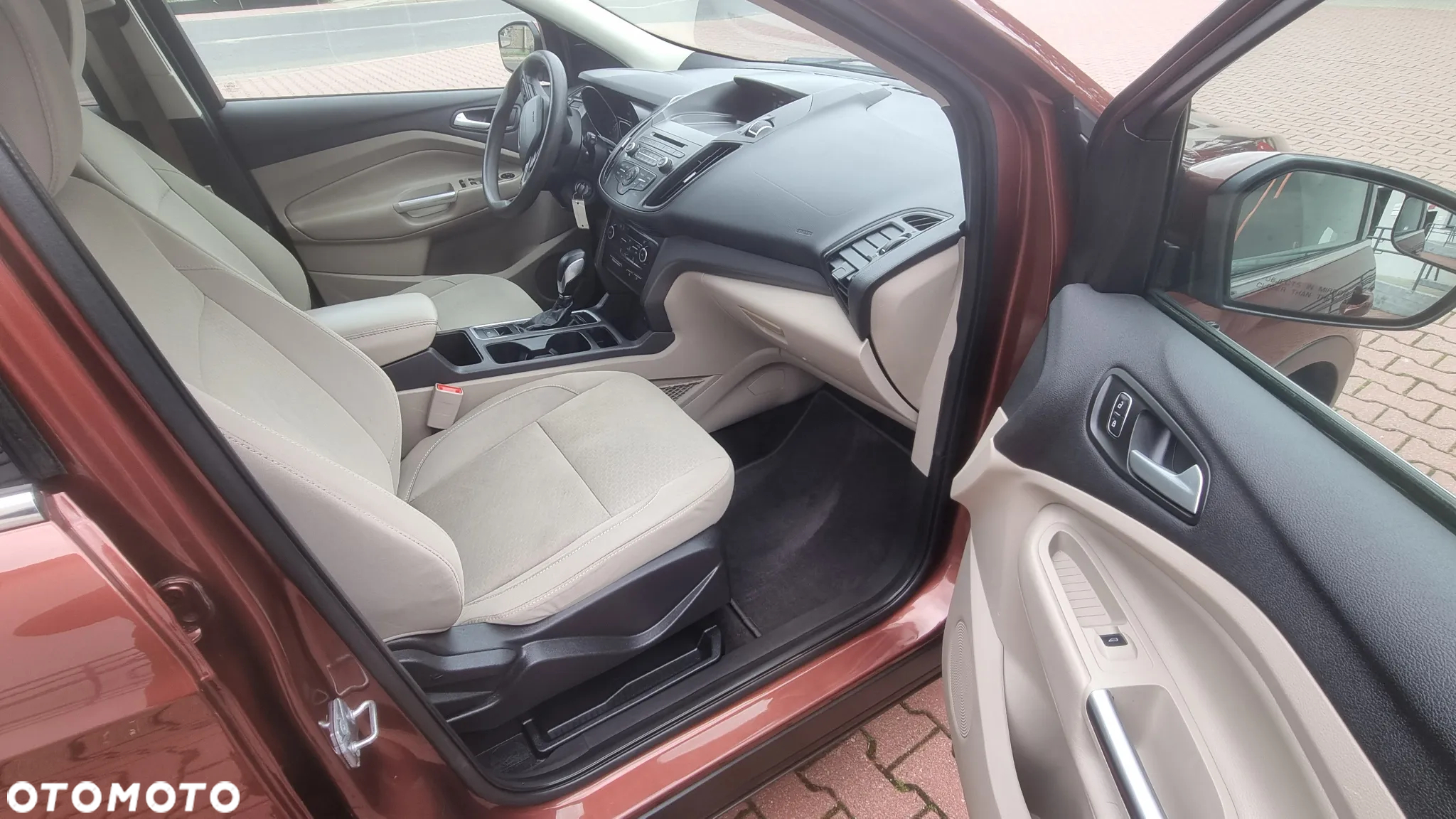 Ford Escape 1.5 EcoBoost AWD SE - 26