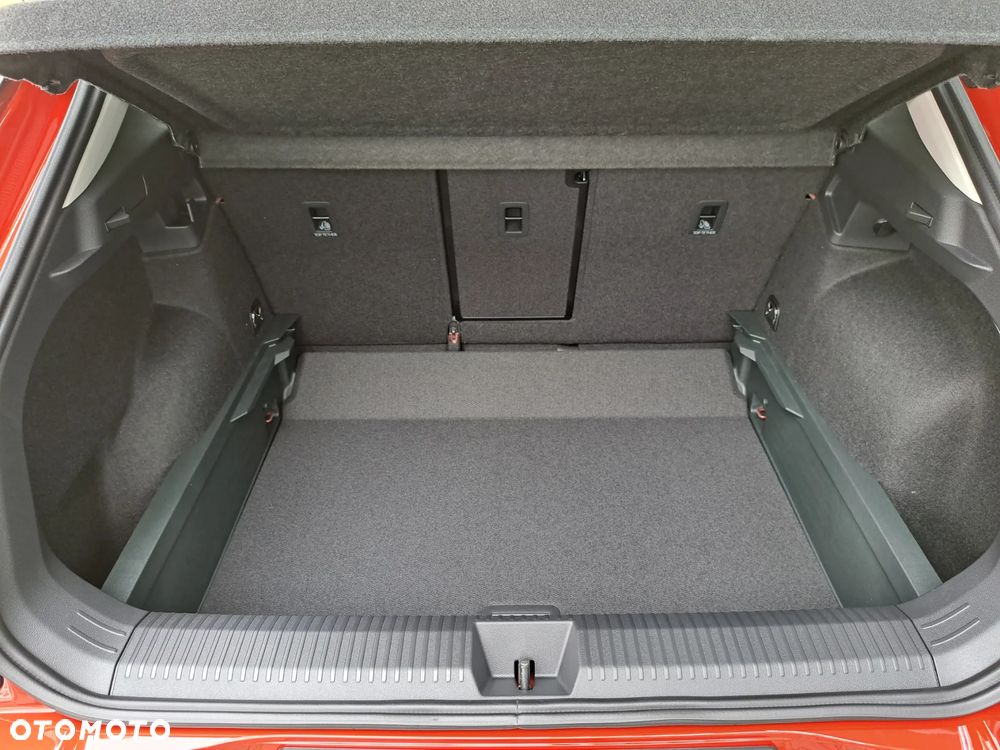 Volkswagen T-Roc 1.5 eTSI Style DSG - 20