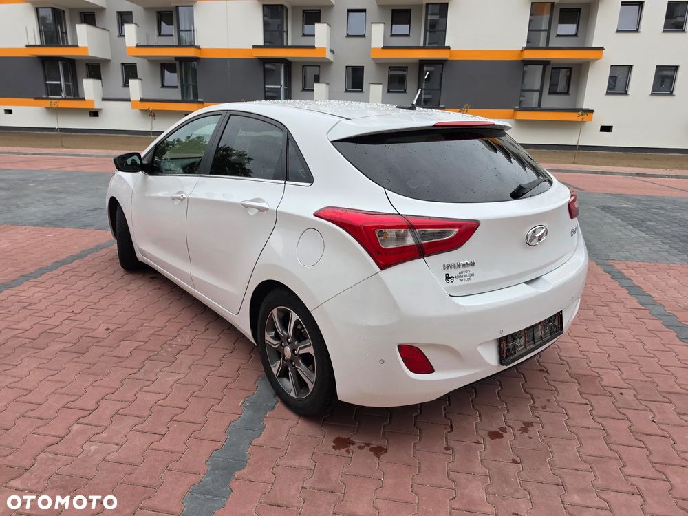 Hyundai i30 1.6 GDI BlueDrive Premium - 13