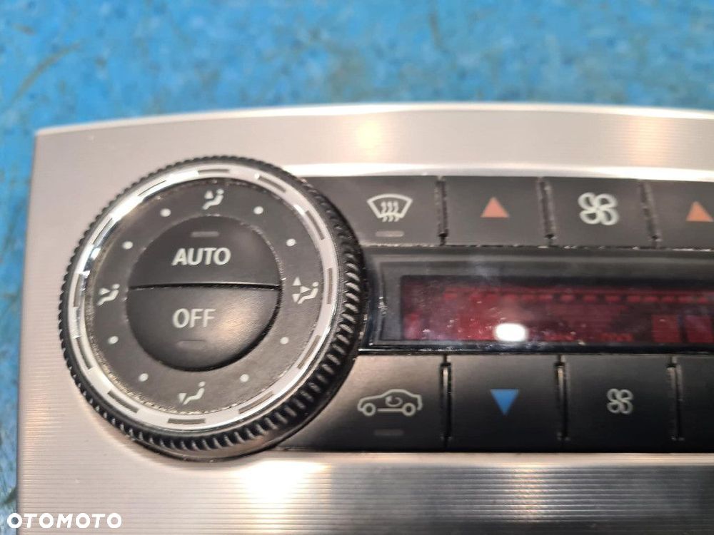 MERCEDES W203 LIFT PANEL NAWIEWU A2038303685 - 2
