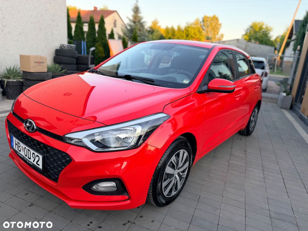 Hyundai i20 1.2 Intro Edition - 22