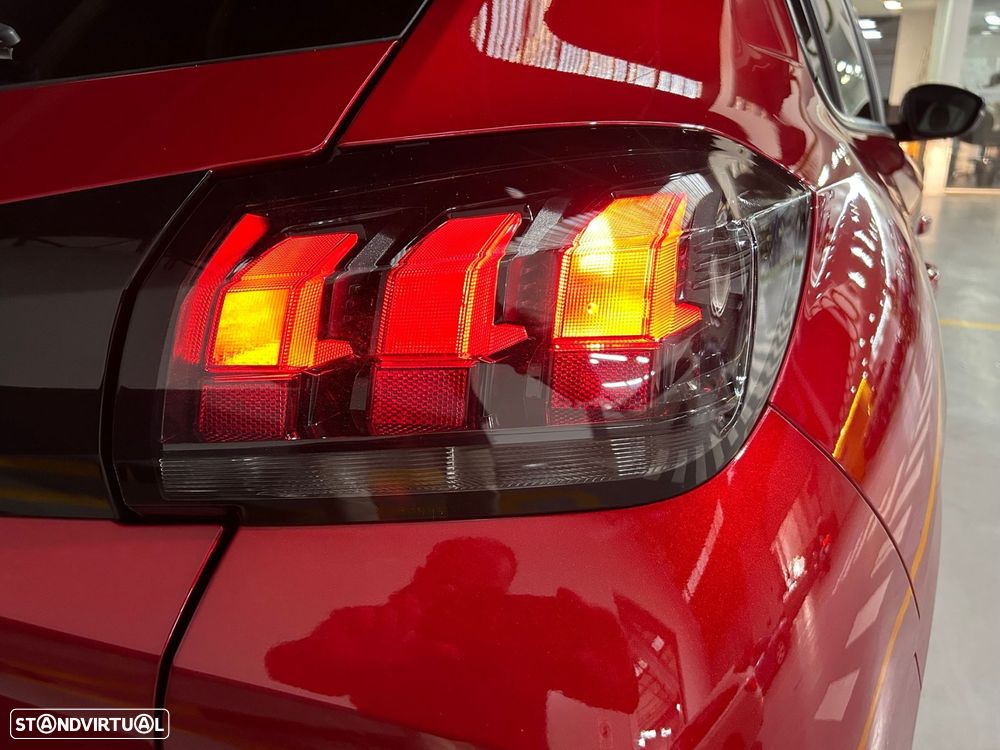 Peugeot 208 1.2 PureTech Active Pack - 9