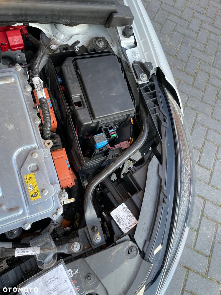 Renault Clio 1.6 E-TECH Full Hybrid 145 Evolution - 13