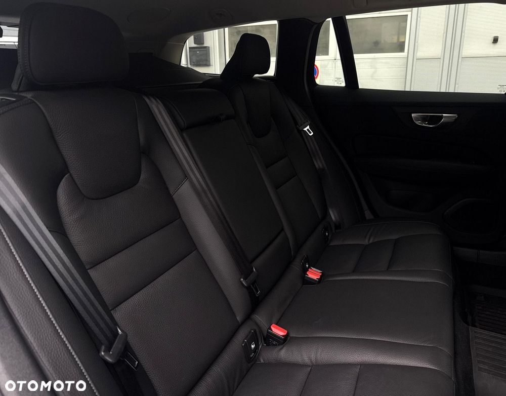 Volvo V60 - 24