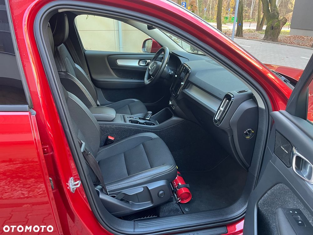 Volvo XC 40 D3 Momentum Pro - 8