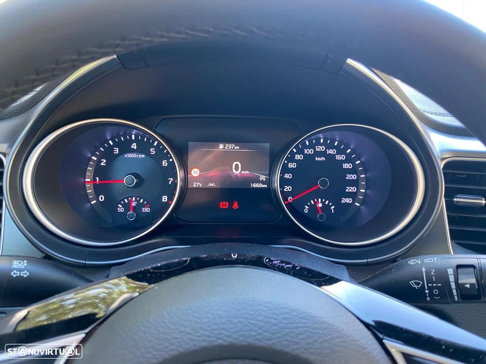 Kia XCeed - 21