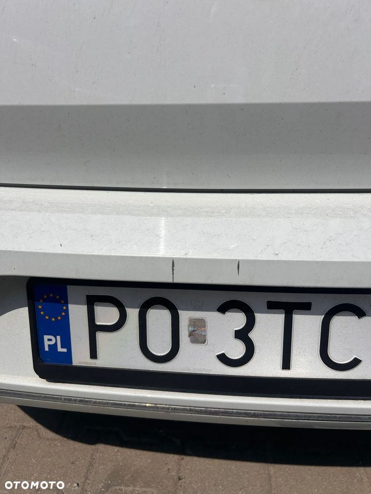Volkswagen Passat ver-2-0-tdi-scr-trendline-dsg - 9