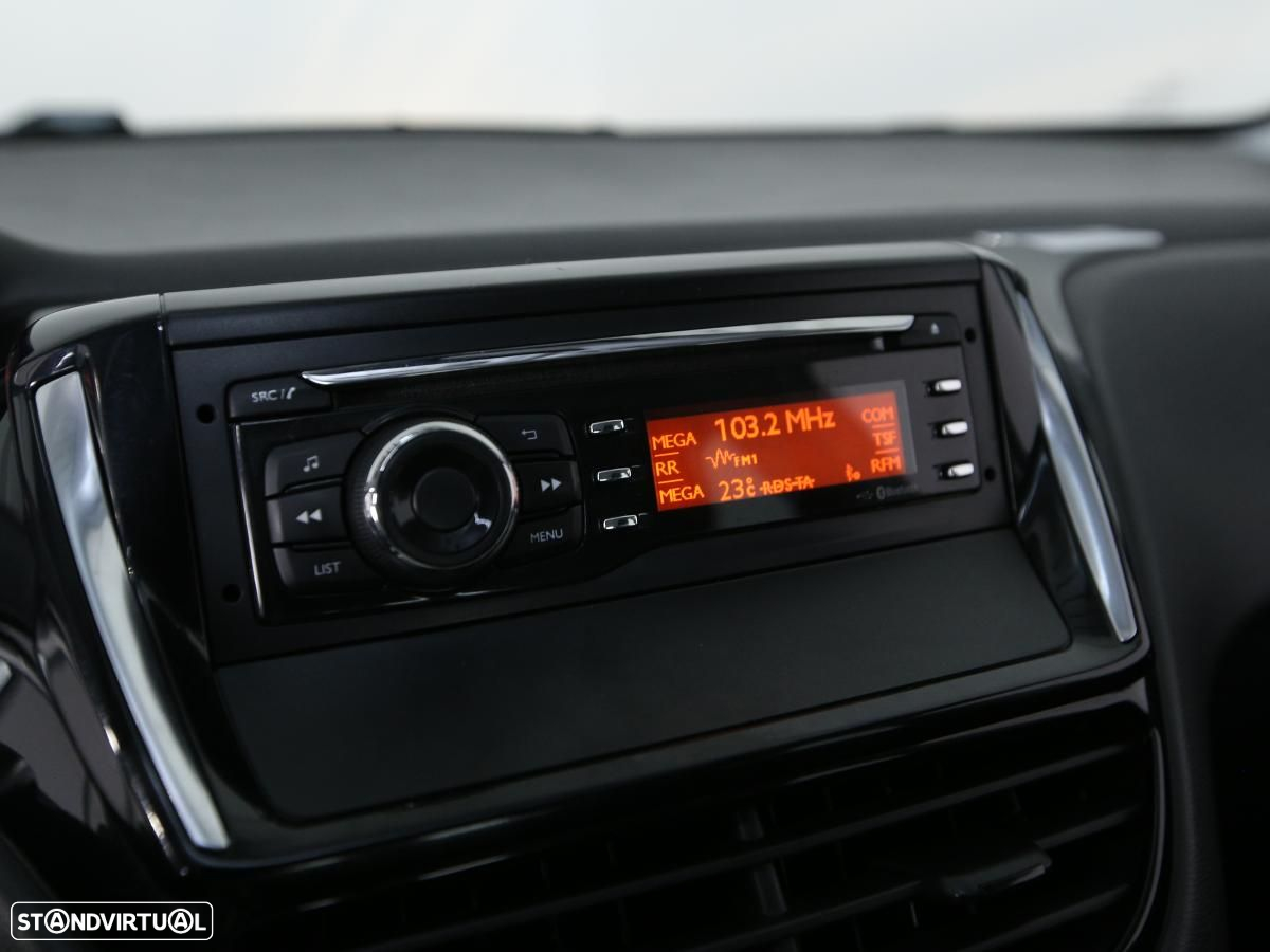Peugeot 208 1.4 HDi Access - 15