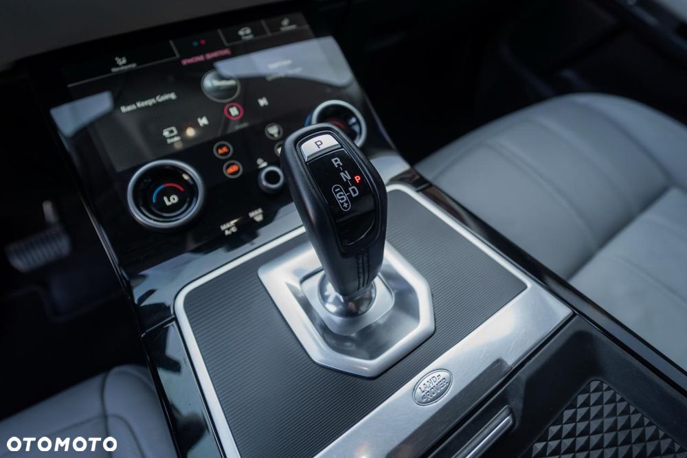 Land Rover Range Rover Evoque P250 R-Dynamic - 29