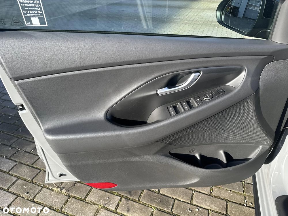 Hyundai i30 - 11