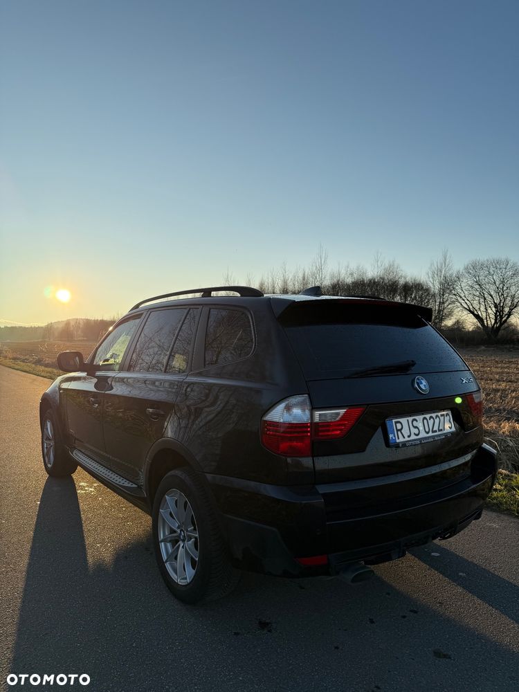 BMW X3 xDrive18d - 7