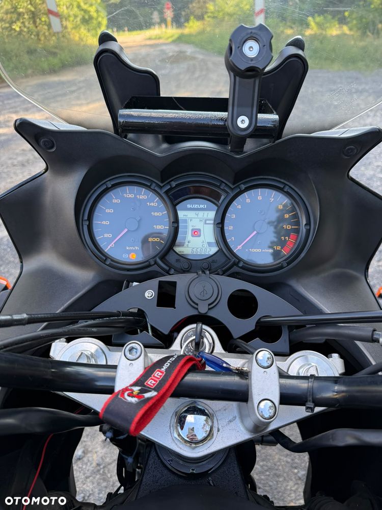 Suzuki DL - 6