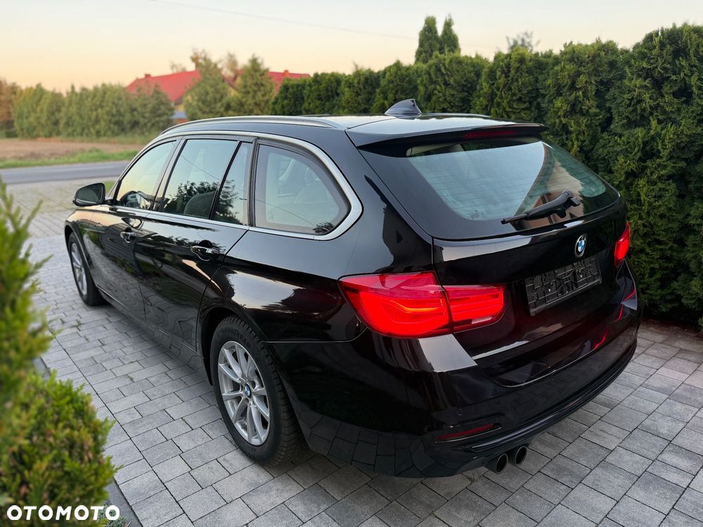 BMW Seria 3 320d xDrive Sport Line sport - 6