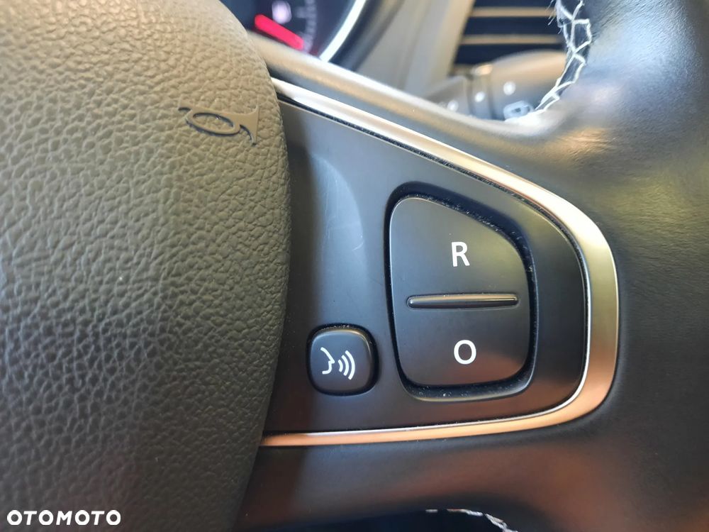Renault Captur (ENERGY) TCe 90 BOSE EDITION - 24