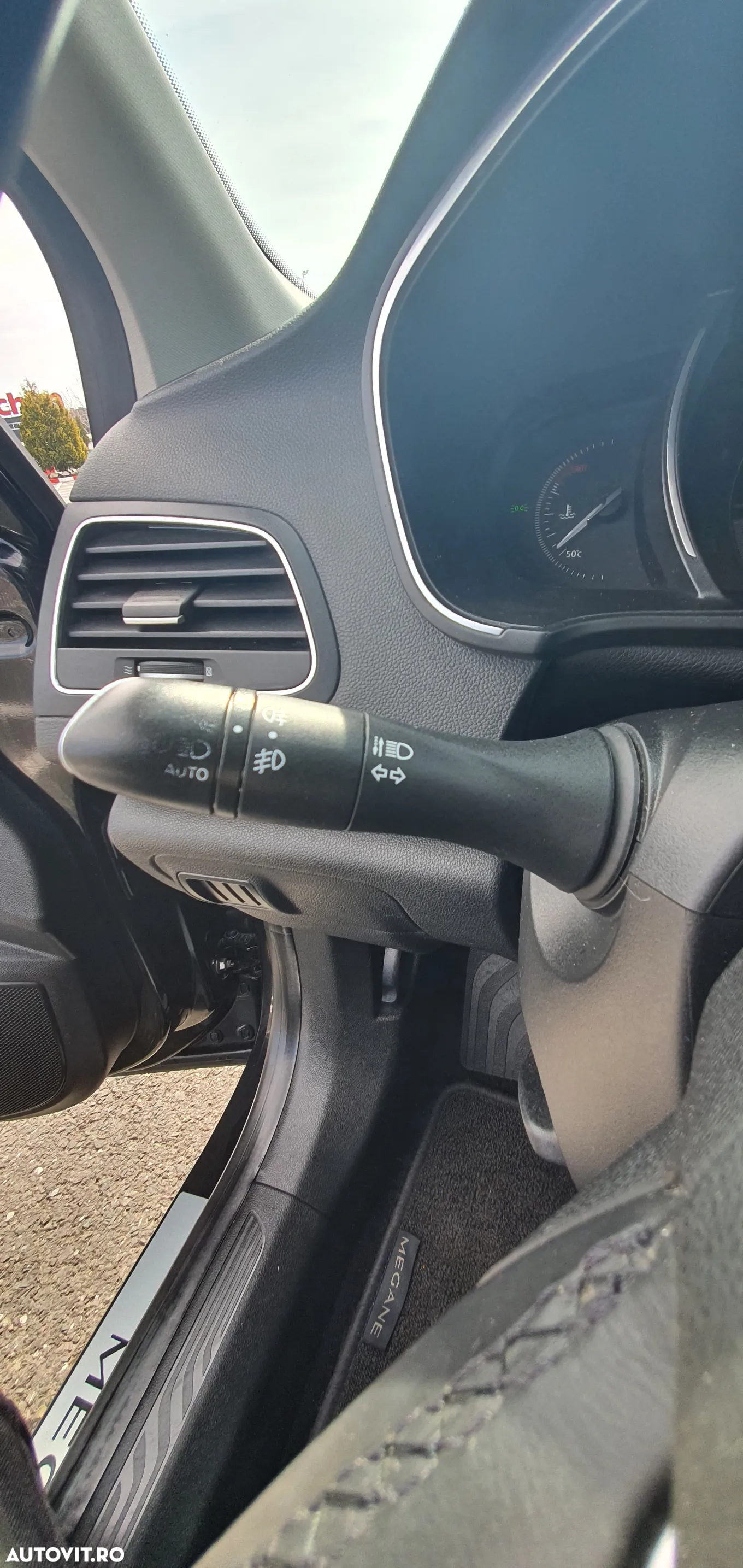 Renault Megane Grandtour ENERGY dCi 130 INTENS - 25