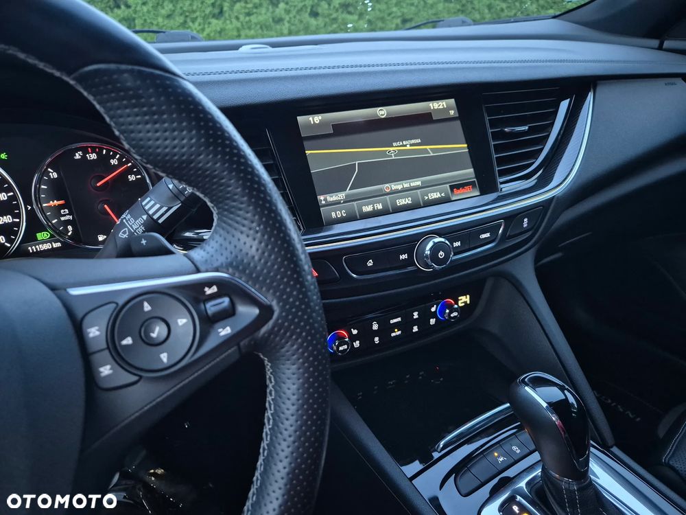 Opel Insignia - 13