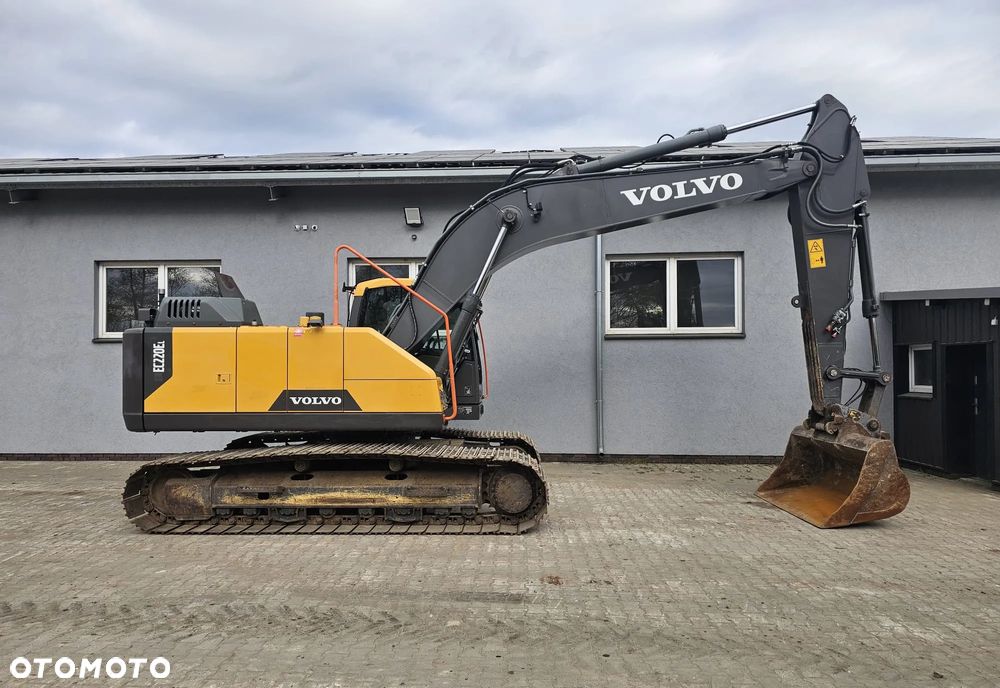 Volvo EC 220EL - 2